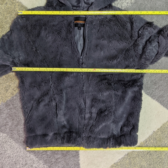Charcoal Coat w/ Hood - Size S - Picture 3 of 4